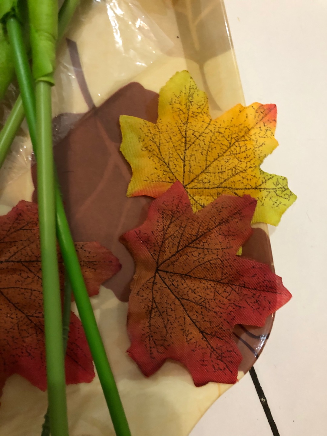 Daun Maple Artificial Lembaran