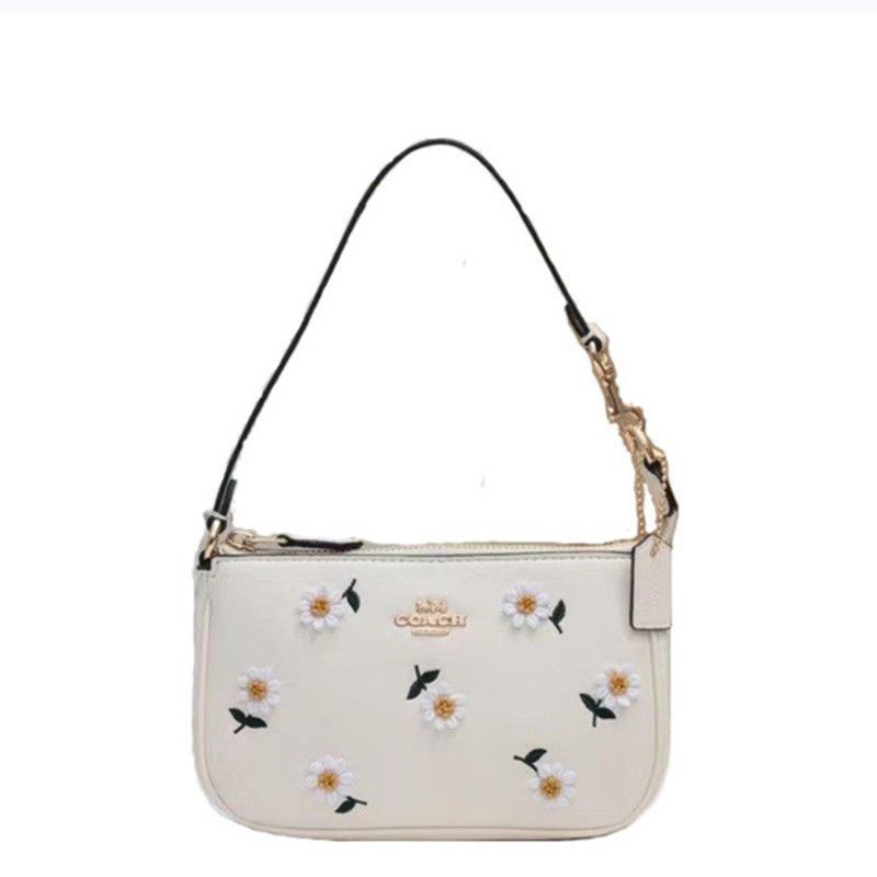Coach nolita 19 wristlet hand bag daisy Embroidery ON SALE Riject ringan