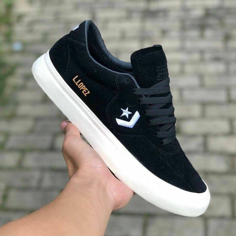 SEPATU PRIA CONVERSE LOUIE LOPEZ PRO BLACK WHITES