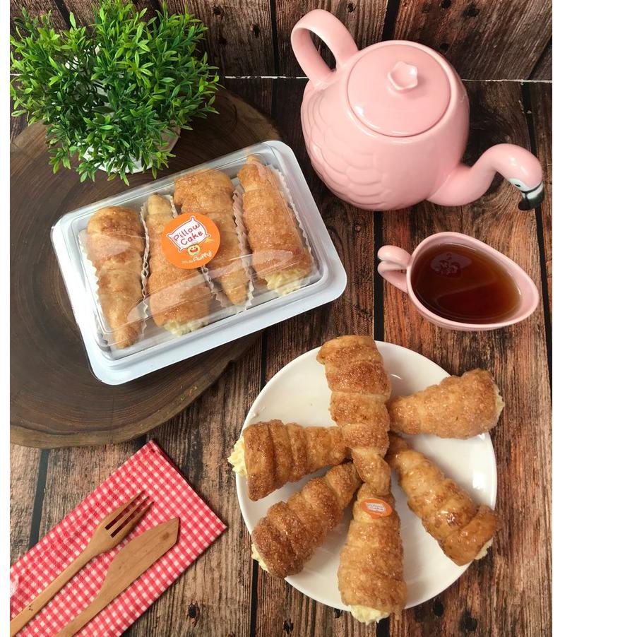 

10.10 HARGA GROSIR PILLOW CAKE CHEESE HORNS (ISI 4) serbuuu !