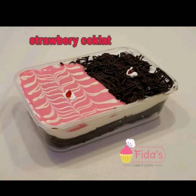 

Lava cake strobery coklat