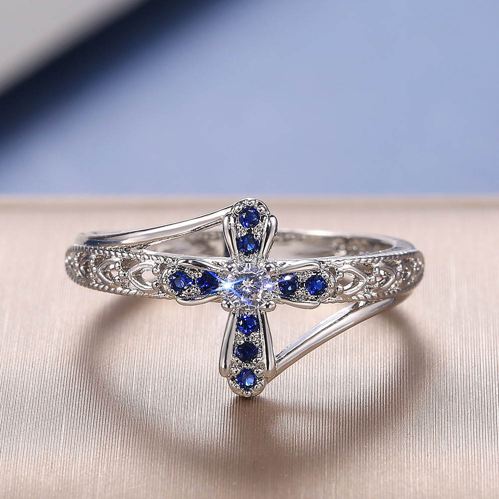 Cincin Silver Desain Salib Hias Kristal Zircon Biru Putih Untuk Wanita