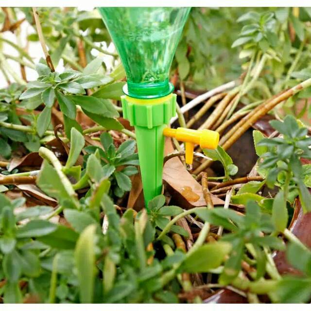 Irigasi tetes penyiram tanaman infus tanaman drip pot tanaman buah hias taman