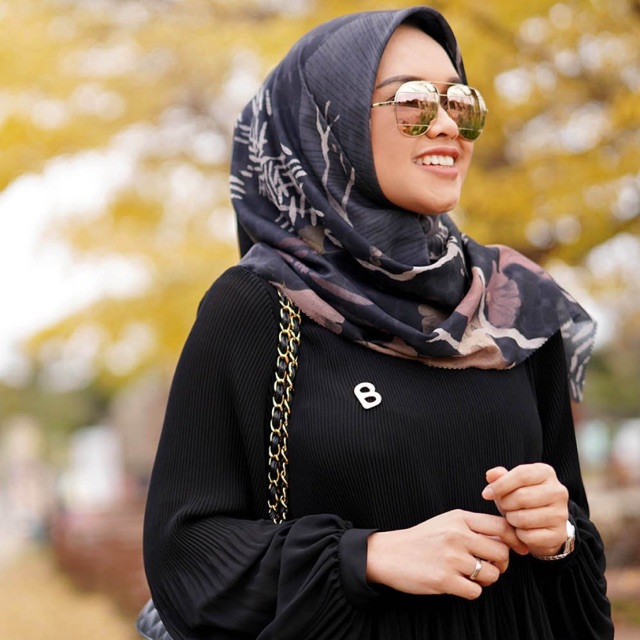 Buttonscarves Ginkgo Series