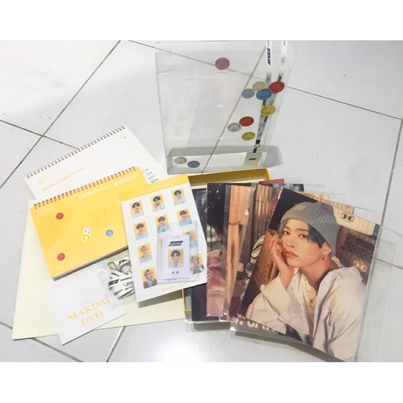 SHARING SEASON GREETING ATEEZ 2021