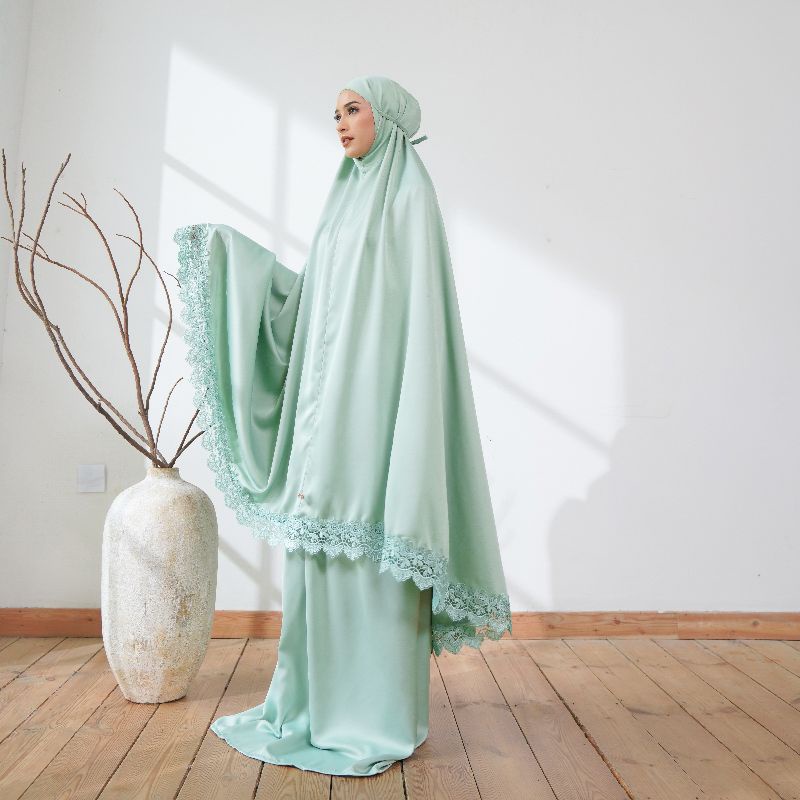 MUKENA CALYSTA DANIKA