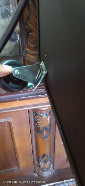 Beautycase Ukuran 50 Cm Dengan Tutup Rak Akrilik