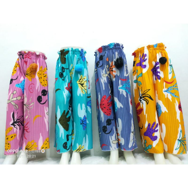 CELANA KULOT PLISKET MOTIF ANAK 4-5 TAHUN / KULOT ANAK MOTIF