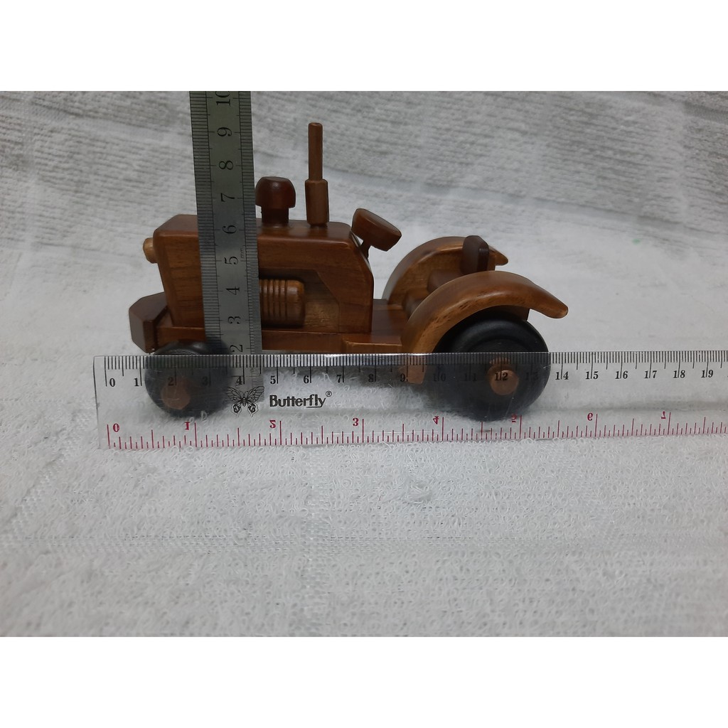 Miniatur / Souvenir Traktor Kayu Jati