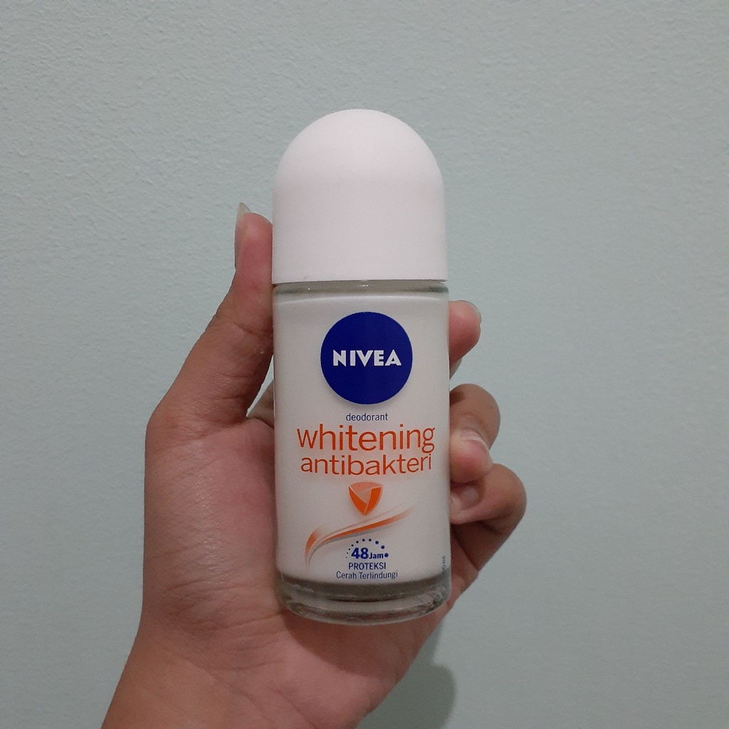 NIVEA Personal Care Deodorant Whitening Anti Bakteri Roll On 50 ml