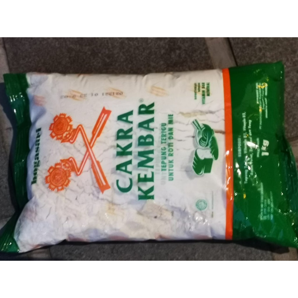 

Tepung terigu CAKRA KEMBAR
