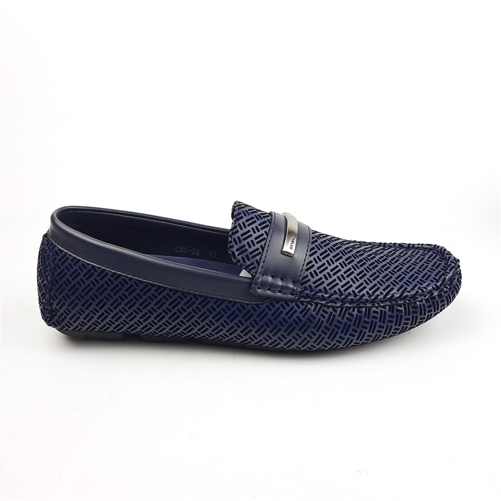 Sepatu slip on casual pria By Walk CMS.28 39-43