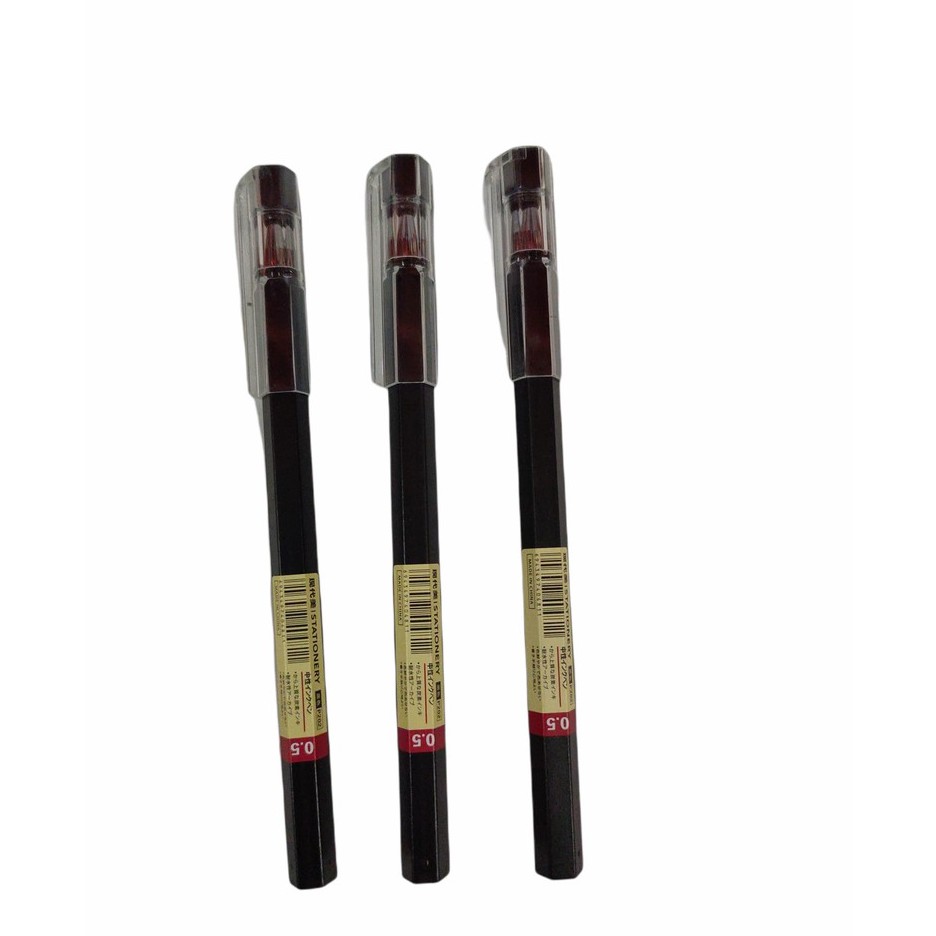 

Pulpen / Gel pen Impor Hitam Hexagonal P202 0.5mm - SATUAN SHESB