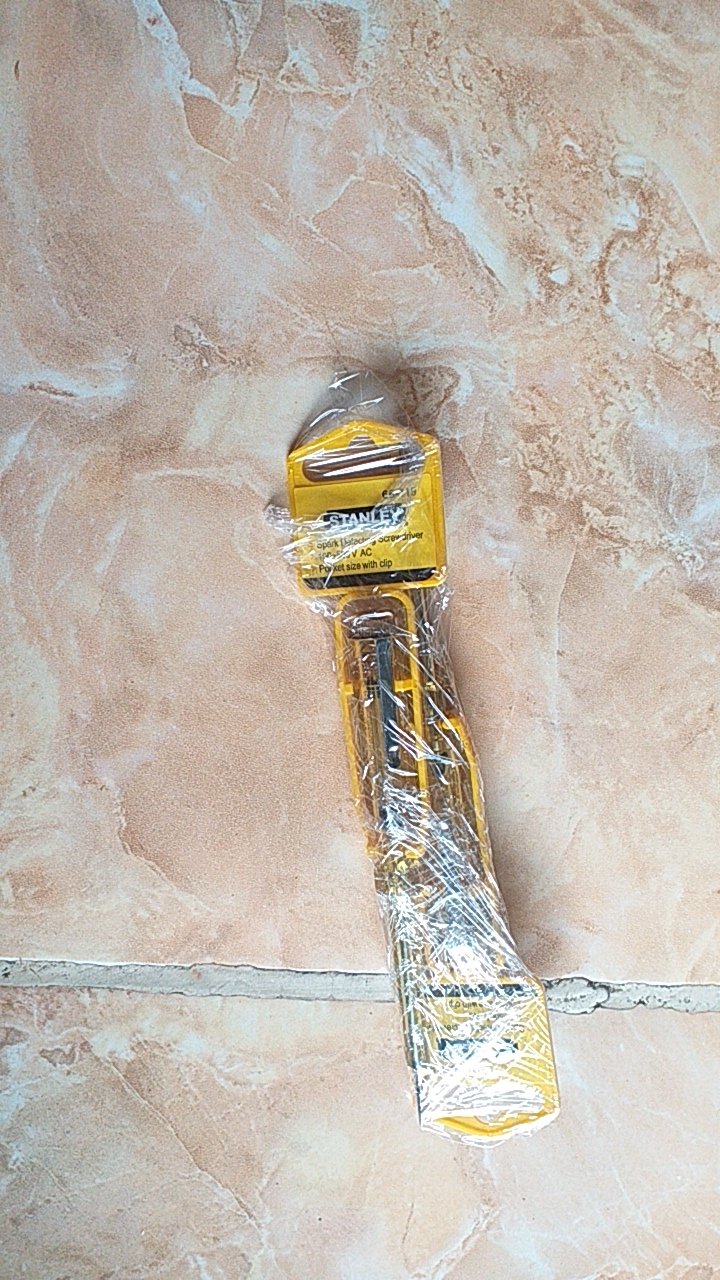 Obeng Tespen ( 66-119-s ) Ac 3 X 150mm Spark Testing Screwdriver 66-119 Stanley