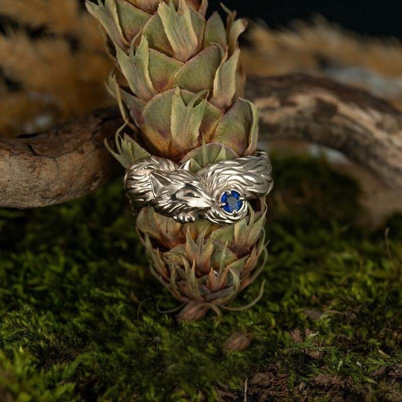 Perhiasan Cincin Jari Bahan Titanium Steel S925 Silver Bentuk Hewan Rubah Aksen Batu Biru Gaya Punk Vintage Untuk Pria