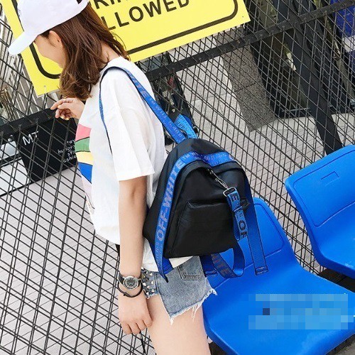 tas slempang wanita / tas slempang / tas slempang wanita import / tas wanita slempang / tas cewek