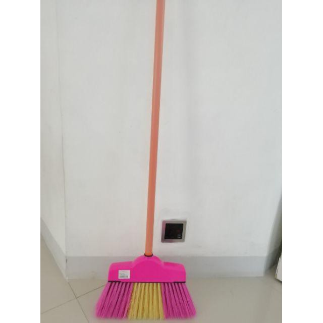 LION STAR Sapu Lantai/ Sapu Ijuk/ Sapu Plastik Livina Broom No. 334 BM-2 Murah