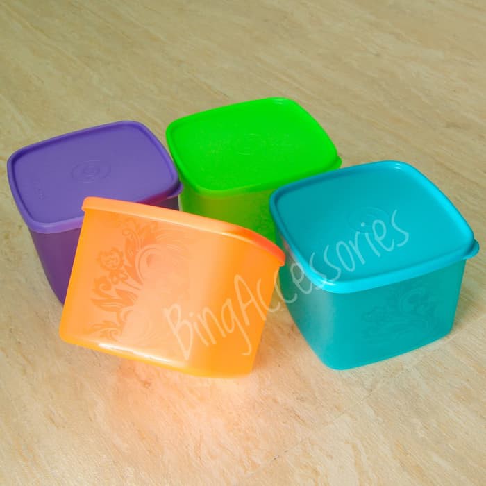 Toples Plastik Batik Kecil ( kotak segi motif mirip Tupperware souven
