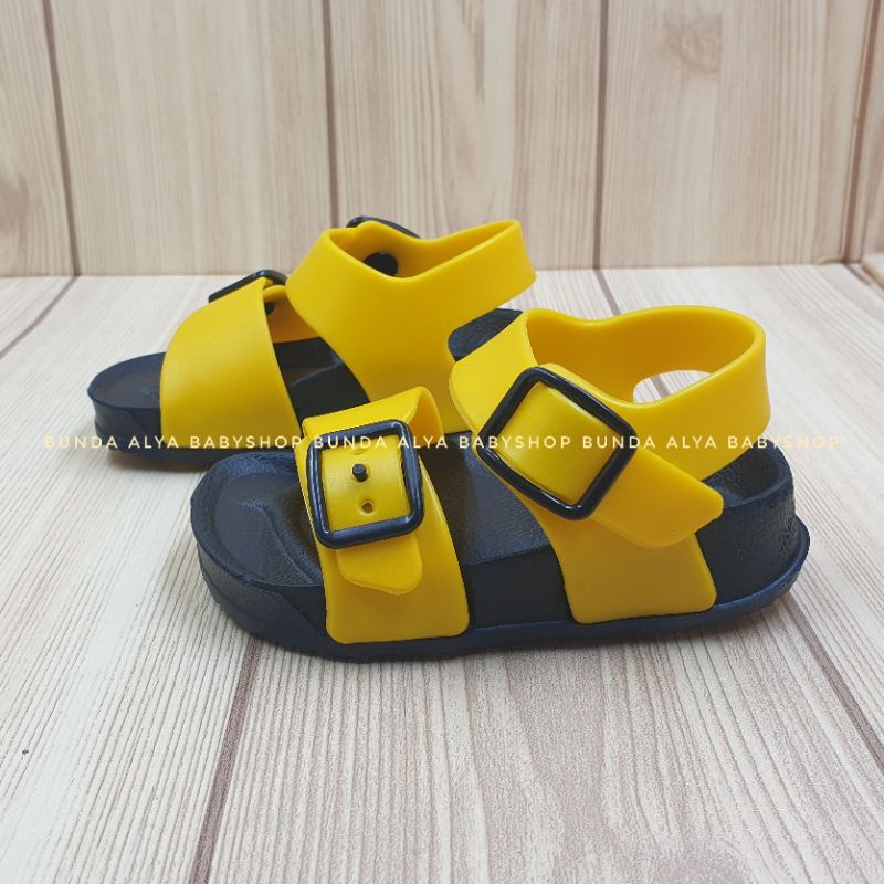 Sendal Anak Laki Laki Usia 2 3 Tahun Alas Karet - Sendal Anak Cowok Karet KUNING Size 24 - 27 Anti Licin