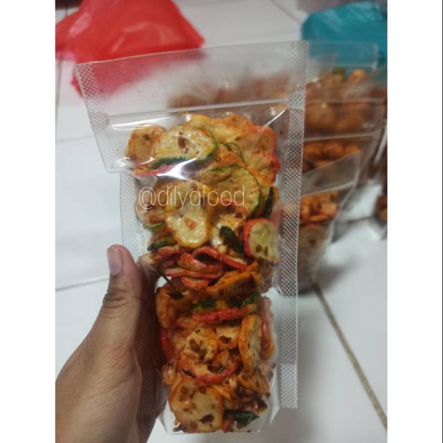 

Krupuk bantat/seblak 60gr