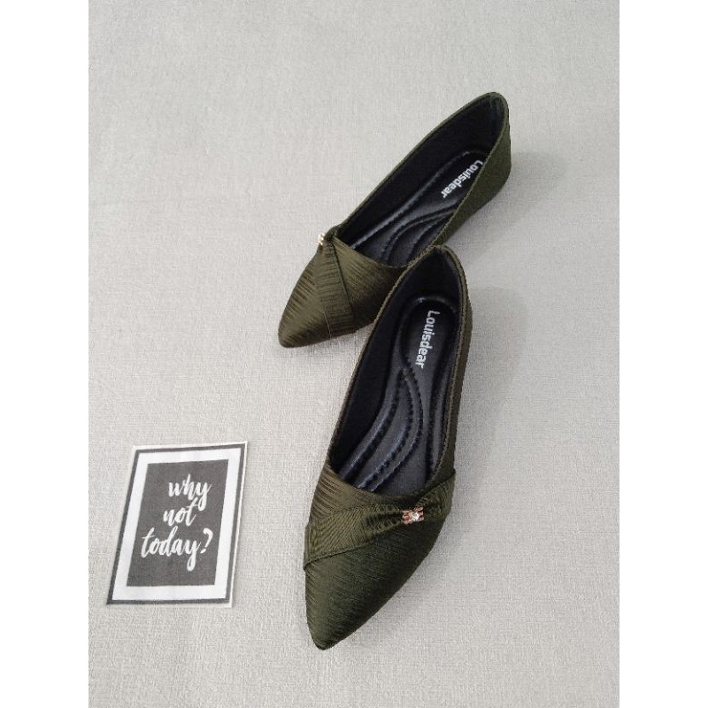 sepatu flat shoes wanita terbaru pesta  LOUISDEAR Sepatu flat shoes bahan satin double E B15