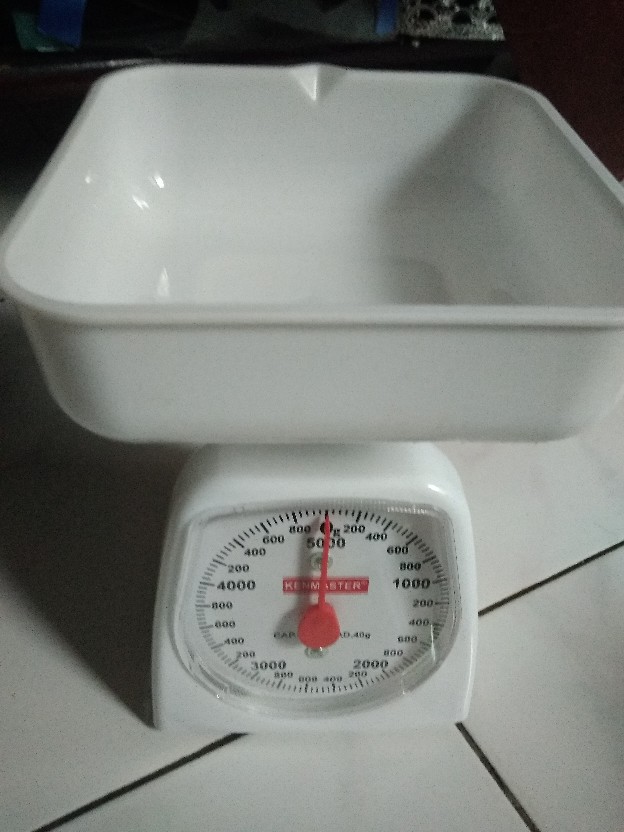 Timbangan Kue Kenmaster 5 Kg Timbangan Kue Dapur 5 Kg Putih