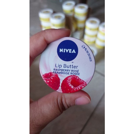nivea lip balm