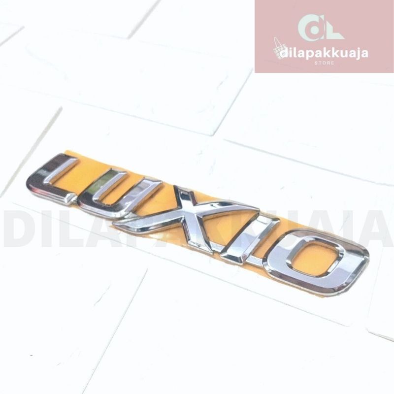 Emblem Luxio Logo Emblem Mobil Luxio Tulisan Bagasi Tempelan Chrome