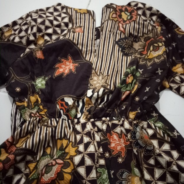 Batik Wanita - Atasan Blouse Batik Wanita Fashion 634