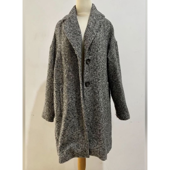 Preloved Zara Coat Winter Jacket Jaket Outer Knit Rajut Mantel Dingin