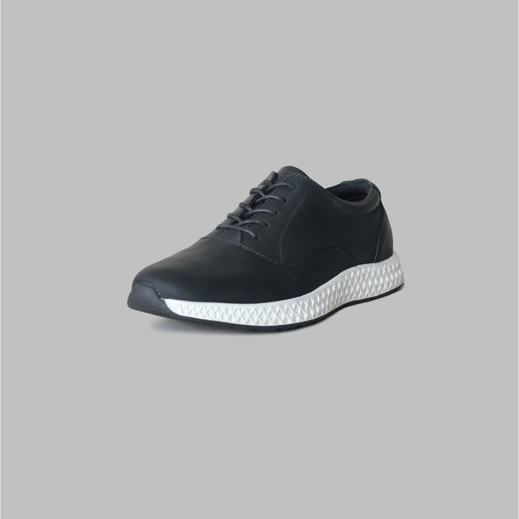 ARTAP - Sepatu Sneakers Kulit Asli - Wolio CH Black White Sole