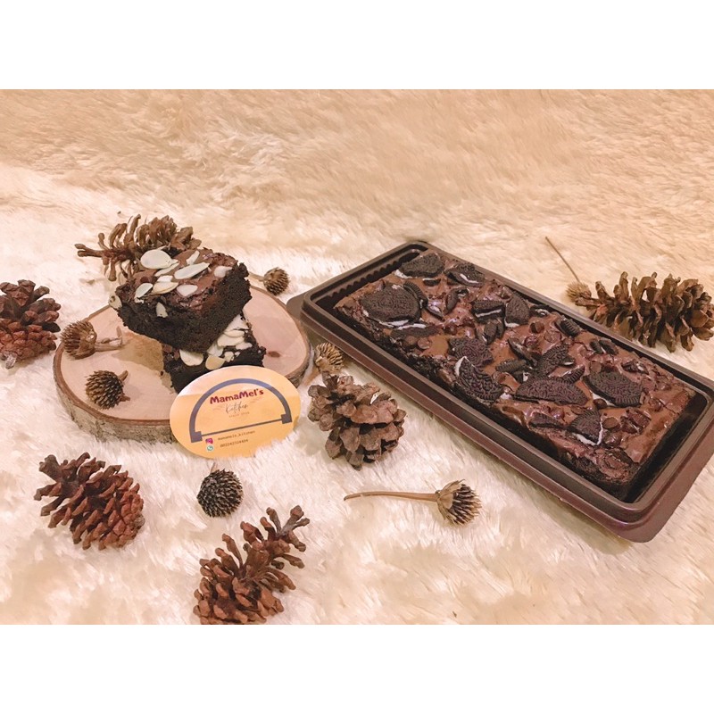 

Fudgy Brownies Mamamel’s 20x10