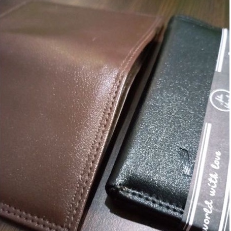 dompet lipat buku ukuran tanggung 3/4 bahan kulit sintesis lokal SP4 #dompet #dompetpria #dompettanggung #dompetcowok #dompetlokal #menwallet #dompetbagus