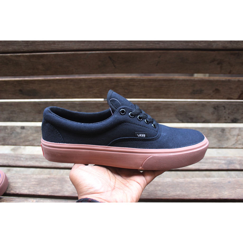 SEPATU VANS AUTHENTIC FULL BLACK HITAM POLOS WHITE PUTIH OLDSKOOL ERA  ICC IFC DT