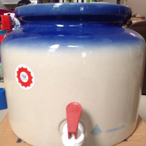 Jual guci galon guci air guci keramik polos Murah