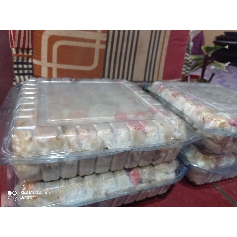 

dimsum frozen mix isi 50