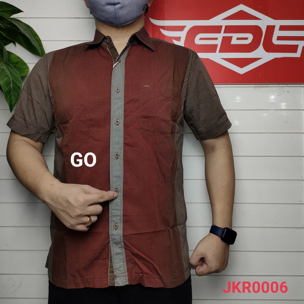 gos CDL By (CARDINAL) Pakaian Pria Kemeja Hem Casual Reguler Lengan Pendek Garis Distro Original
