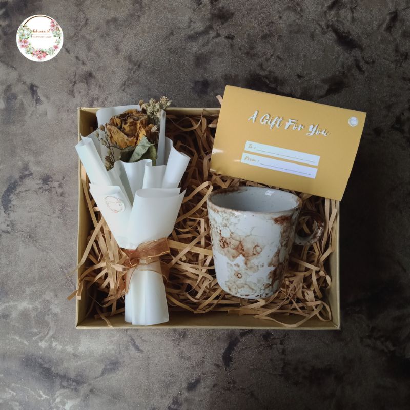 HAMPERS ULANG TAHUN / SOUVENIR / HADIAH ULANG TAHUN / ULANG TAHUN / HADIAH / SOUVENIR ULANG TAHUN / 