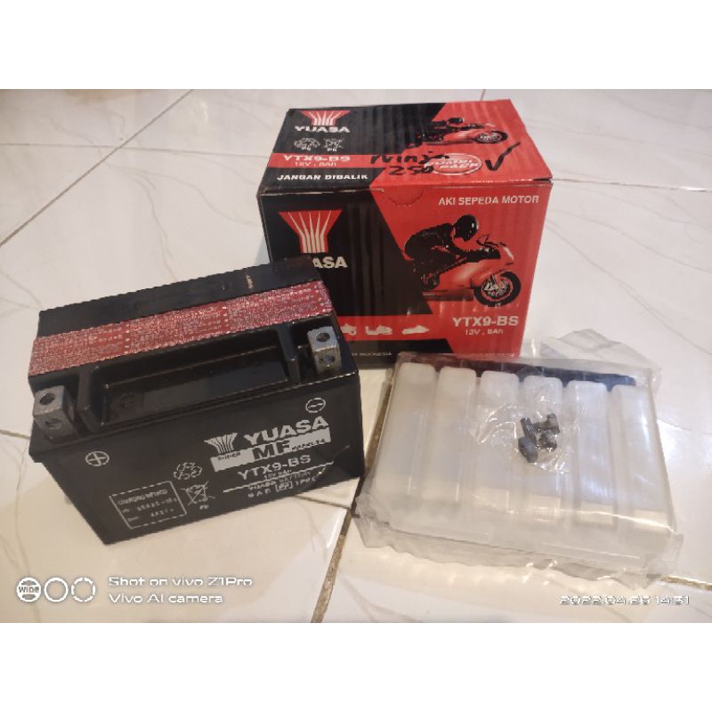 Accu Yuasa MF YTX9-BS Aki Kering Kawasaki Ninja 250 fi Karbu 250R 250RR 12V 8 amper 8Ah 12 Volt