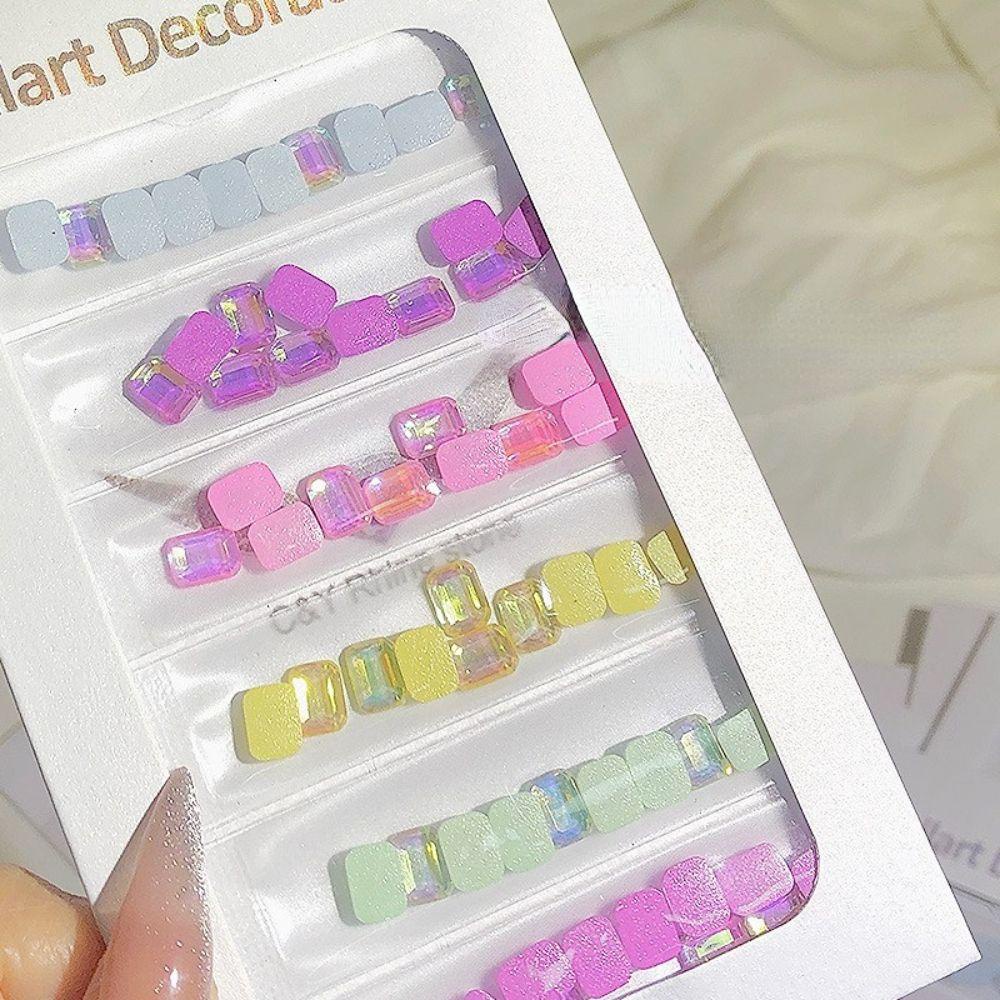 AUGUSTINA Agustina Paku Pesona Wanita Kristal Flat Bottom Nail Salon Manicure Aksesoris DIY Bahan Kuku 3D Dekorasi Kuku