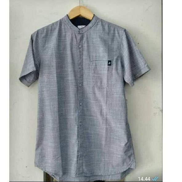 ⅍ Koko pendek Lois ◌