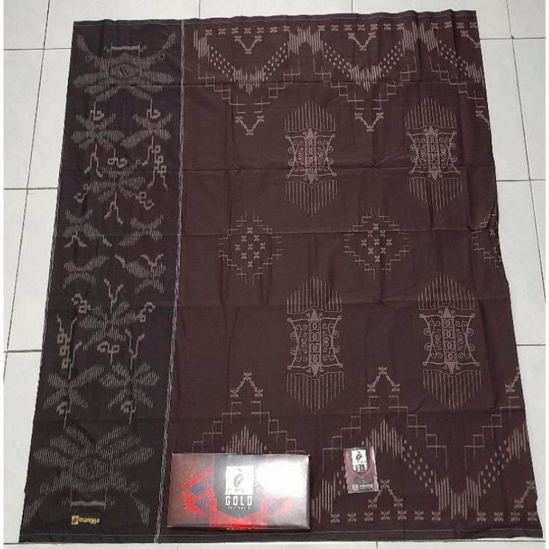 SARUNG MANGGA GOLD KEMBANG BATIK,MOTIF BALI BAHAN TEBAL HALUS DAN LEMBUT