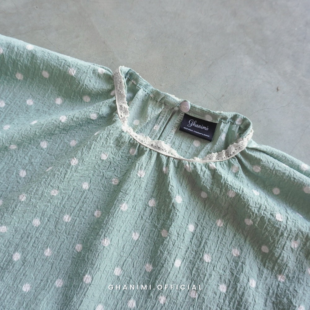 Ghanimi - Haru Blouse / Blouse Polkadot / blus motif ruffle / atasan kerja casual formal daily / atasan unik korean style / blus lengan karet wudhu friendly