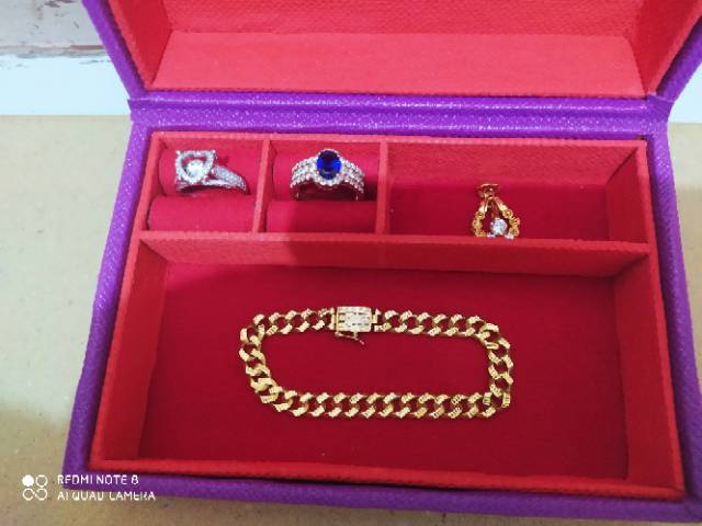 Kotak perhiasan cincin kalung gelang liontin LM warna ungu