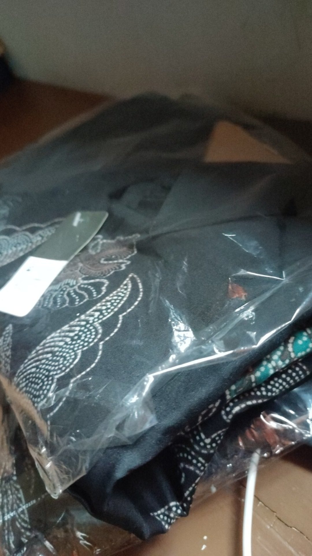 Batik Couple / Baju Batik Couple / Batik Set / Batik Lengan Panjang / Rok Set