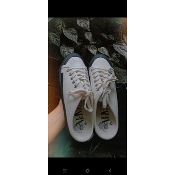 [NEW] SEPATU ZARA ORI