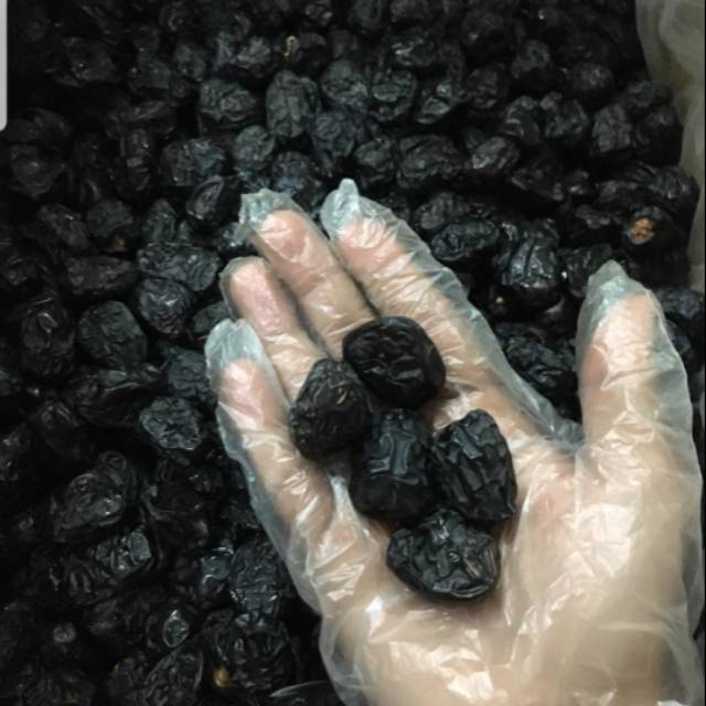

Kurma Ajwa Madinah Ajwa Saudi Medium Premium 1kg 1 kg