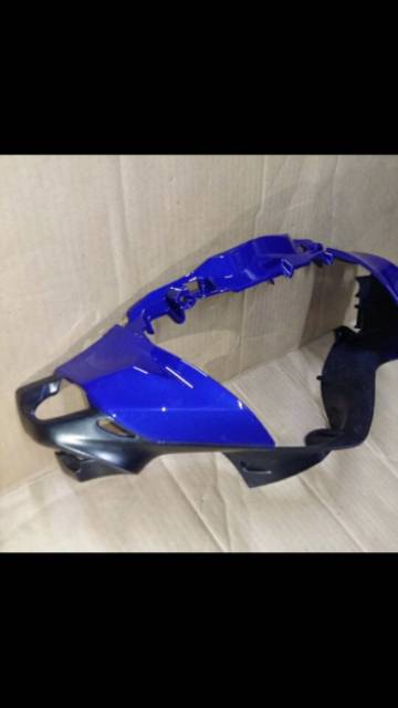 Batok depan supra x 125 helm in warna biru