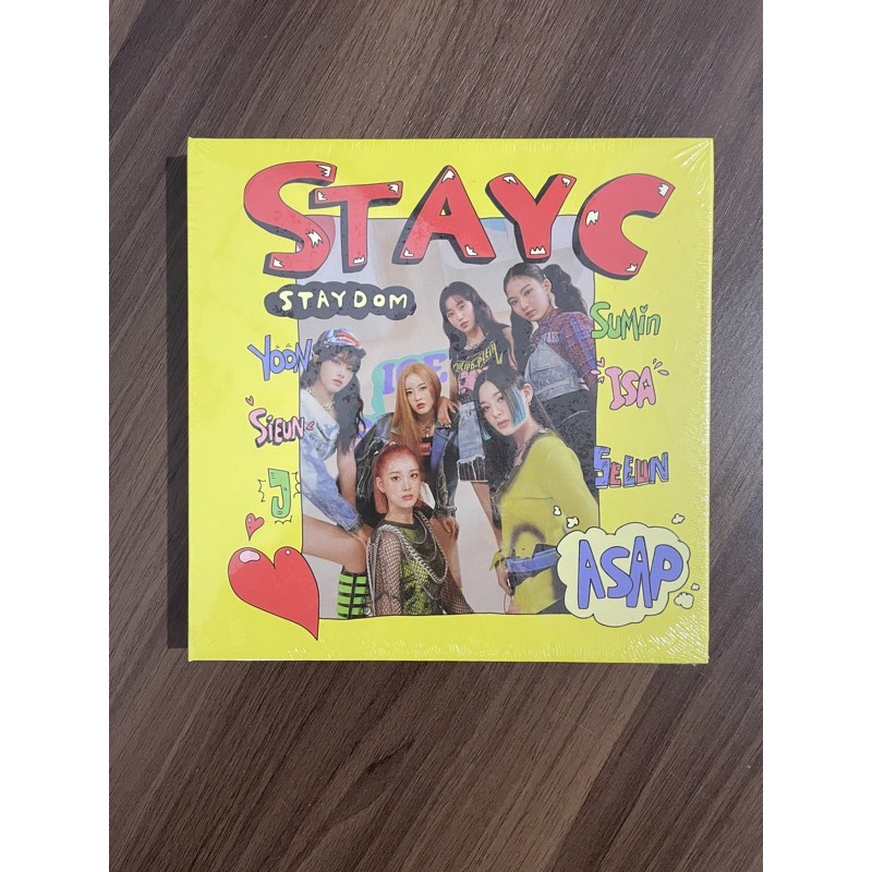 STAYC Album - STAYDOM