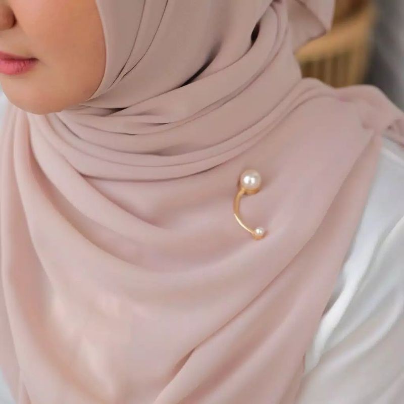 Brooch / bros cantik / bros jilbab / bros murah / bros murmer / bros love / bros geometri / Bros Mewah Bros Elegan Bros Hijab Bros Kebaya Bros Dada bros Tuspin Bros Pin Btrooch Korean Style Brooch AKsesories Jilbab Accessories BRS-B02 Bros Daily BZO